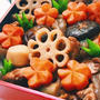飾り切りで筑前煮☆おせちは祖母のお重を受け継ぎ。