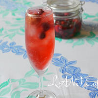 berryフルーツブランデー　ソーダ割り