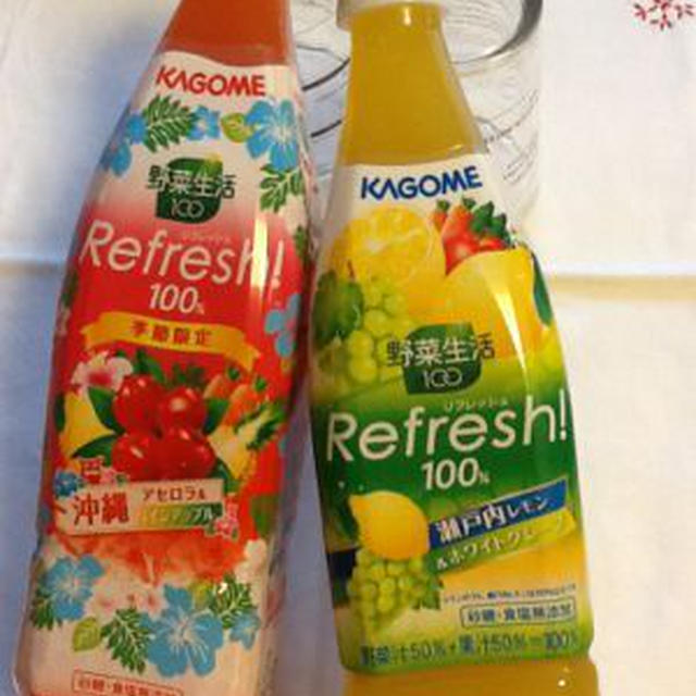 冷蔵庫ドア側は野菜ジュースで満杯
