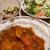 カレーとサラダ