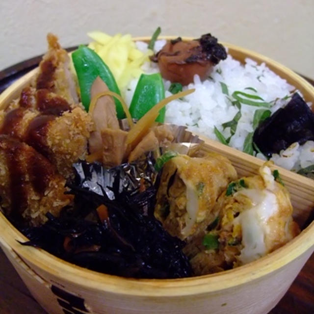 一口ヒレカツお弁当。