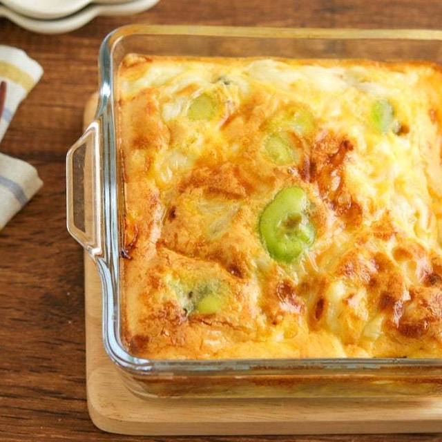 ＊【レシピ】旬を味わう♡ そら豆とベーコンのチーズオムレツ＊