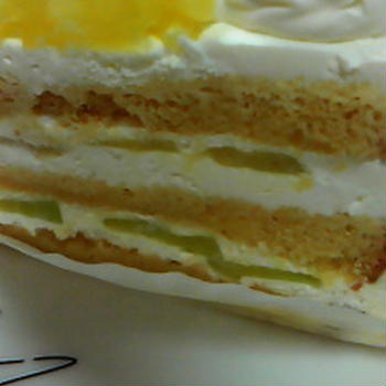 1カット1500 円のショートケーキ