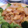 舞茸玄米ご飯　　海老と卵のケチャップ炒め