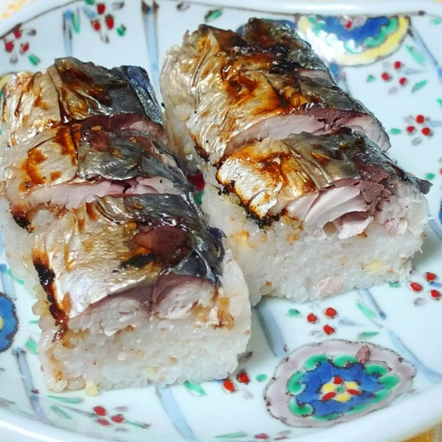 焼き鯖鮨
