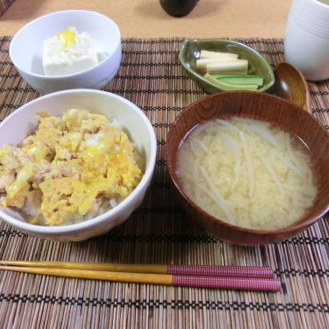 鶏挽肉で親子丼