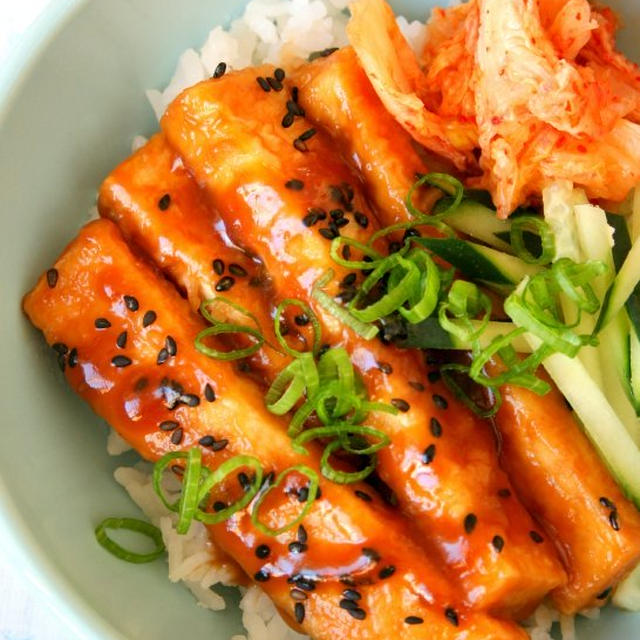 Miso Sesame Tofu Kimchi Rice Bowl味噌ごま豆腐キムチ丼