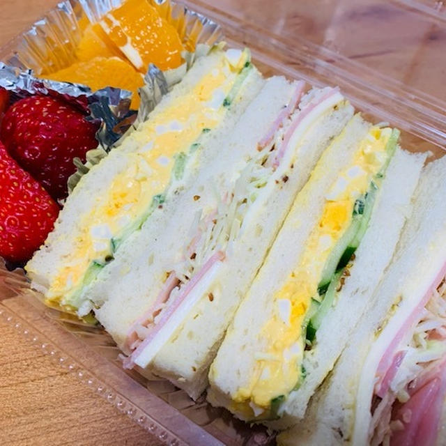【母のご飯シリーズ】サンドイッチ　/　鯛めしプレート