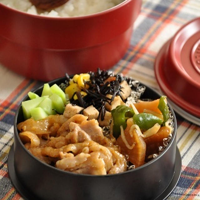 朝ほぼ5分！バラエティ豊かな節約弁当