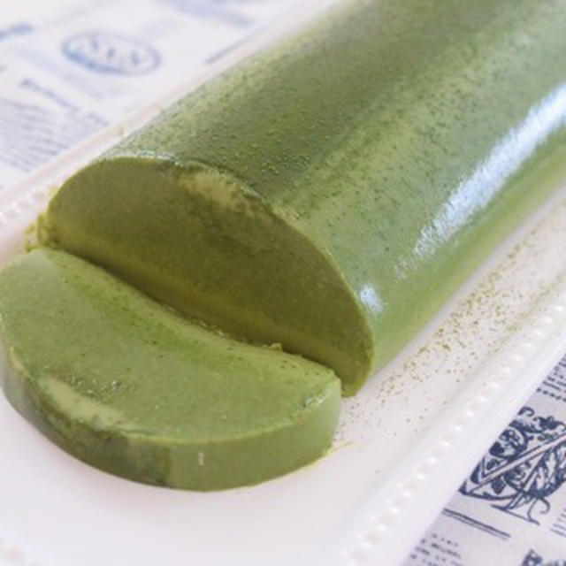 抹茶のムースケーキ♪でカエルラスク♡電動パン切りナイフ