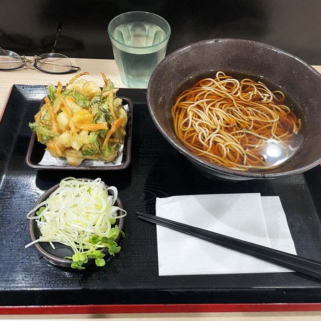 小柱と春菊のかきあげそばを啜る（番外編）〜ゆで太郎〜
