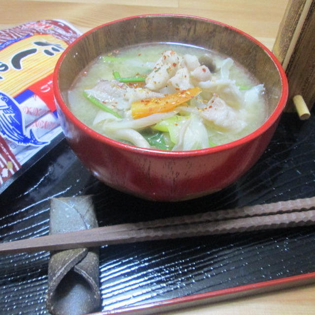 これからの季節に☆ありもの野菜de豚汁