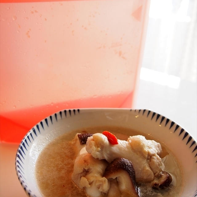 【ルクエクッキング本校】<レシピ>スチームケースでつくる「参鶏湯簡単中華スープ」