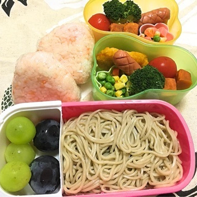 お蕎麦のお弁当☆リトルグリーンメン