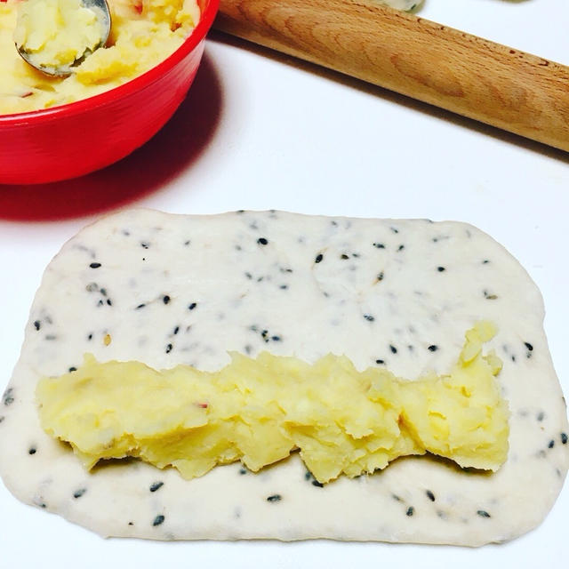 ごまおさつベーグル
