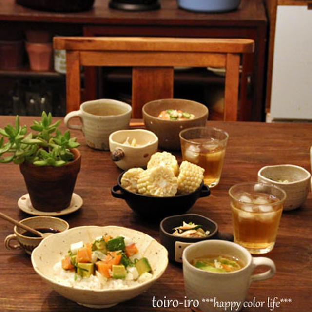 サーモン長芋アボカド丼の晩ごはん