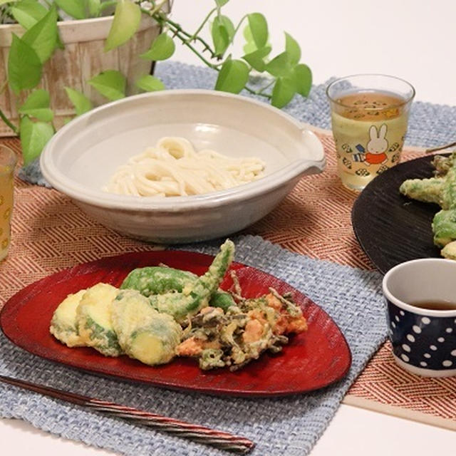 ★頂いた讃岐うどんで変わり野菜天ぷらうどん