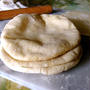 ホームベーカリーで簡単、全粒のピタパン。