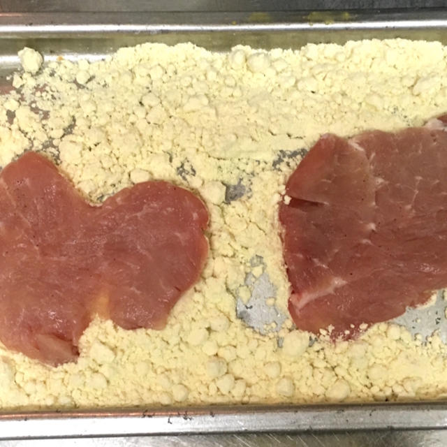 ”大豆粉のピカタ”をメインおかずに！糖質制限中もかわいい「顔弁」