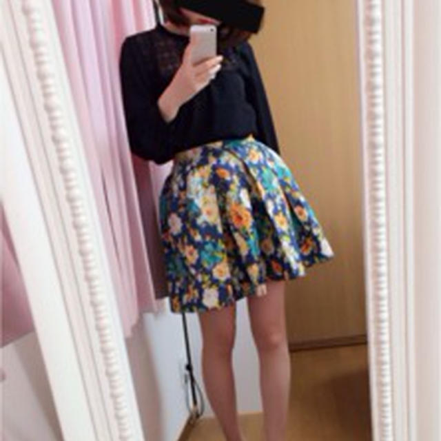 dazzlin花柄スカート