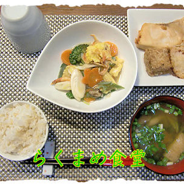 野菜たっぷりの【桜海老卵の野菜あん】とその他の定食♪
