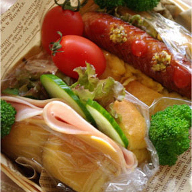 かぼちゃパンでサンド弁当（マイ弁）☆と、ほんのり栗ロールパン。