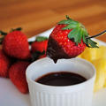 とろ～りチョコソースで幸せ気分♪バレンタインやパーティーに！レンジde簡単チョコレートフォンデュ