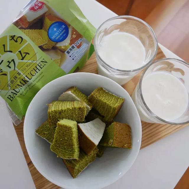 モンテール、ひとくちバウム宇治抹茶