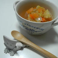 ヘルシー野菜スープ