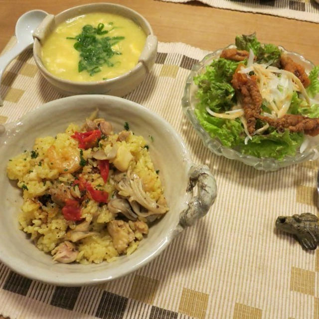 「土鍋でパエリア」の晩ご飯　と　ガラス展　と　チェリーセイジの花♪