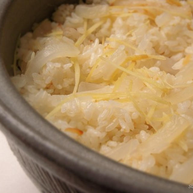 レシピ　生姜と大根とはちみつの炊き込みご飯