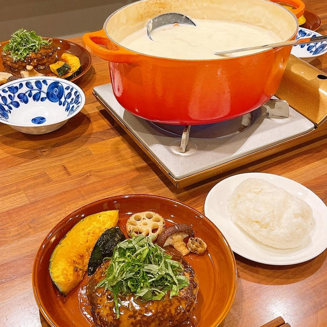 和風ハンバーグとクラムチャウダーです！！