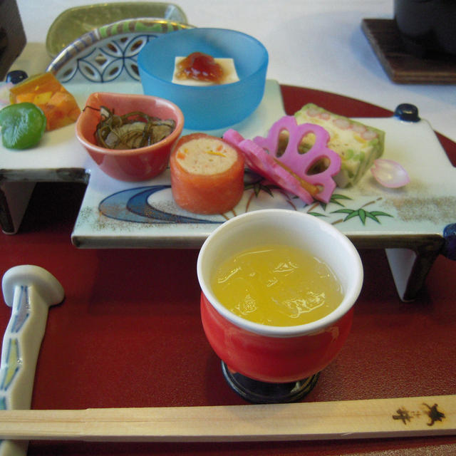 油谷湾温泉ホテル楊貴館・花見月会席