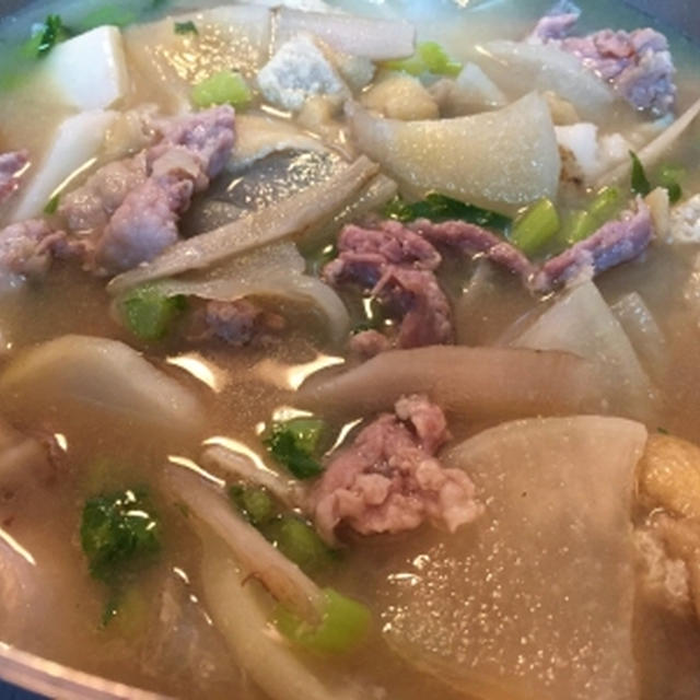 根菜を消費したくて豚汁風？＆干し大根で♪