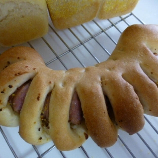イタリアンソーセージのパンとミニ食パン