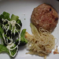 牛肉１００％ハンバーグ[レシピブログの「簡単レシピでハロウイン♪」レシピモニター参加中]