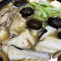 鱈と鶏肉のみそ仕立ての鍋＆野菜サラダ♪