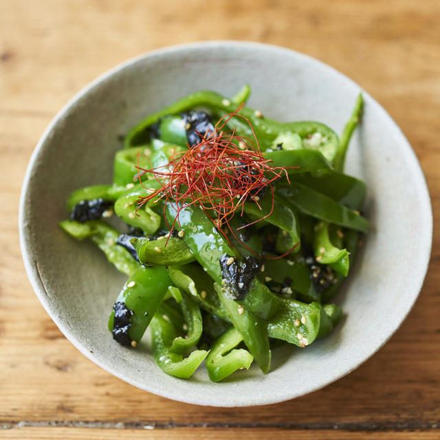 にんにく麹の海苔ピーマン