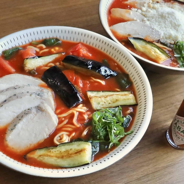 インスタントラーメン×トマトジュースで！「太陽のトマト麺風ラーメン」