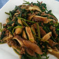 簡単♪ほうれん草と椎茸とひき肉の甘酢炒め♪