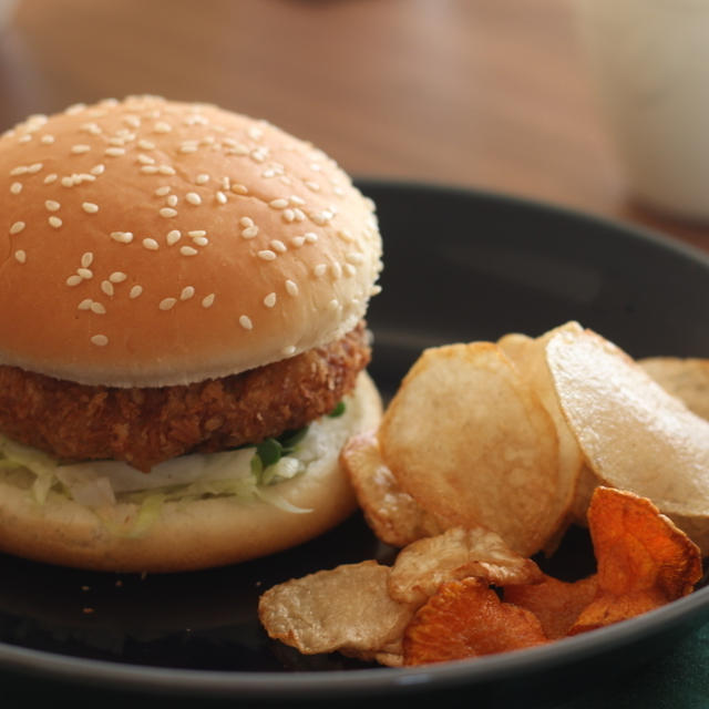 メンチカツバーガー