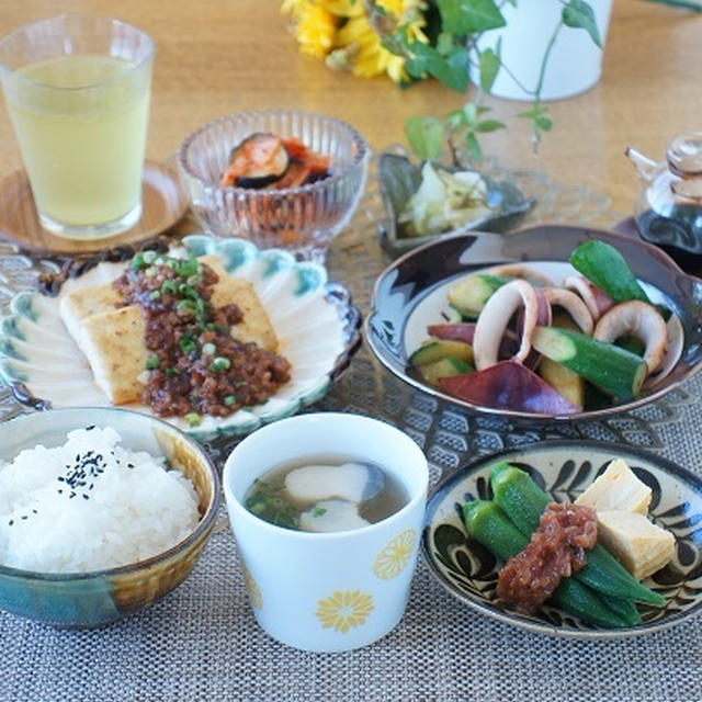冷蔵庫掃除を兼ねて作った晩ごはん