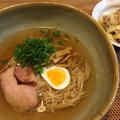 お昼は玉子麺でラーメン