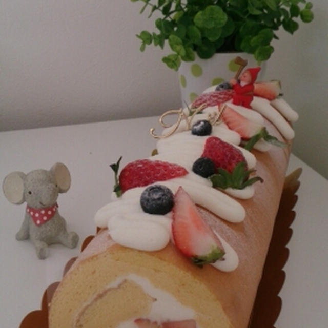 ふんわ～り♪外巻きクリスマスロール！