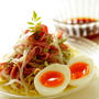 * もやしサラダ de 北の味わいざるラーメン♪