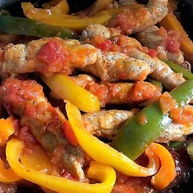 Maiale e peperoni in umido 豚肉とパプリカのトマト煮