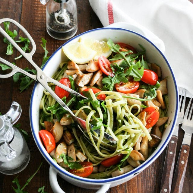 Linguine with King Mushroom えりんぎとルッコラのパスタ