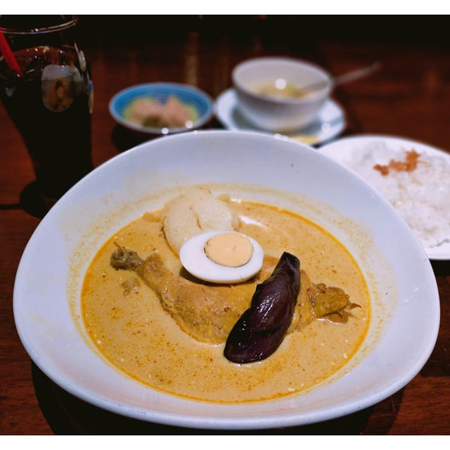 インドネシア料理店「スラバヤ」平日ランチはドリンク・デザート付@浦和パルコ