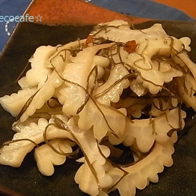 白ゴーヤーときざみ昆布の炒め物