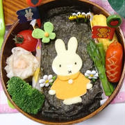 スラチーミッフィーで海苔弁〖キャラ弁〗 #平日お昼ご飯はお弁当or外食